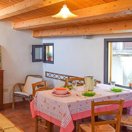 Apartment Cozy In With Kitchen *