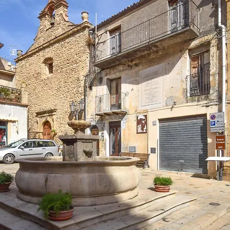 1 Bedroom Lovely Apartment In Tusa
